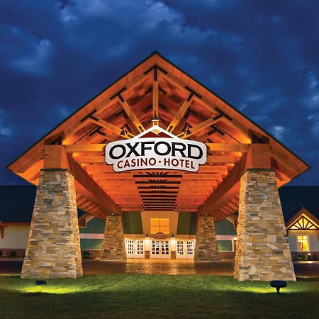 Oxford Casino Hotel Exterior photo